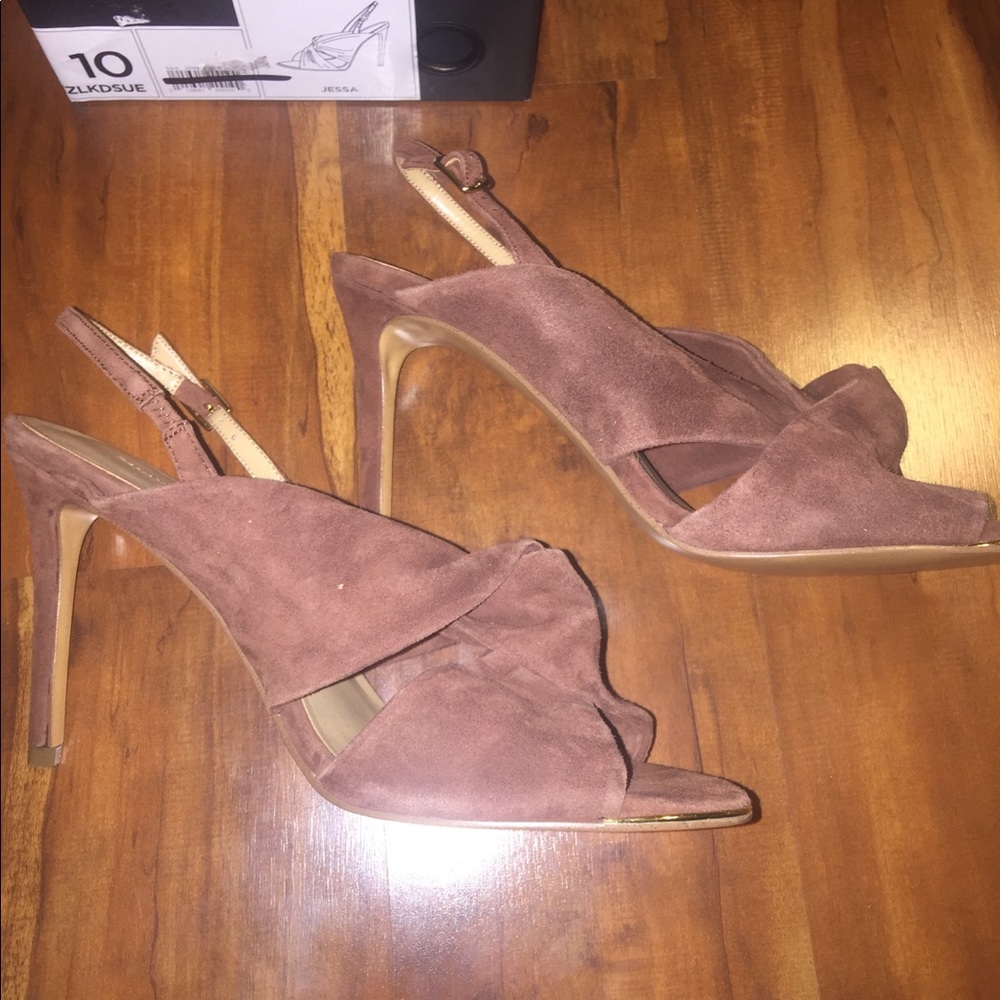 Br Sandals - image 3